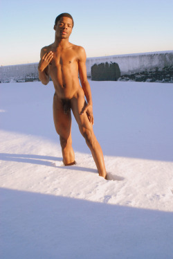 nudegaybeachdude:  Frozen Farewell It’s almost time to bid scenes such as these goodbye, at least for the winter, 2014. In two weeks, we observe the arrival of Spring. 