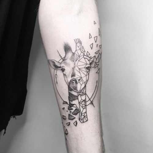 Giraffe Tattoo Artist: Shpadyreva Julia Tattooer and artist Based in Moscow 