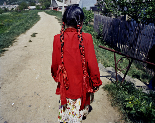 viperslang: ‘The Roma Journeys’ (2000-2006)’ Photographer: Joakim Eskildsen