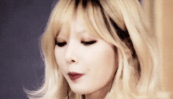 pinkhot:  trouble maker on a song for you ♪ 