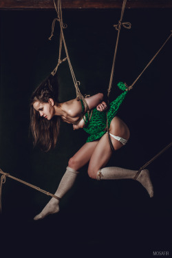 sasha-ishemia:Ropes and photo by Mosafir.Retouch