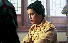 christeana:Kublai insisted on a Chinese name. Jingim. Remind me of its meaning.Golden.