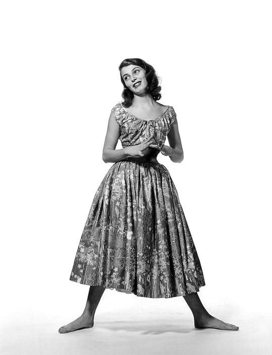 ladypierangeli:Pier Angeli 1954 Photographed By Philippe Halsman