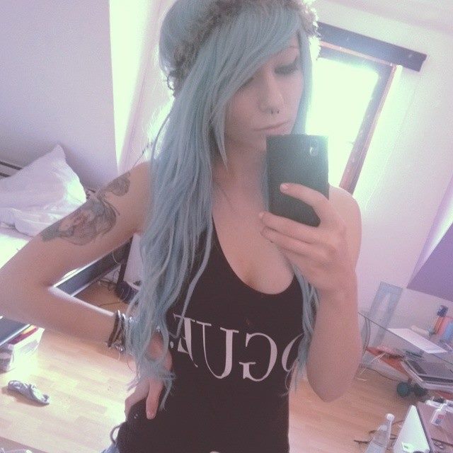 sweetcuties:  Follow me for more Cuties :) 