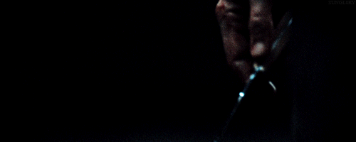 tom-rdj-hannibal: in-the-dark-of-the-moon:   sungl0ry: Hannibal + knives (for embraceyourmadness)