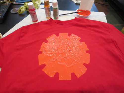 caffeinatedcrafting: Original Screen Printing Tutorial This was a really easy and simple way to get 