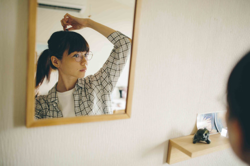 yooobi:  photo:前田立 hairmake:山本サユリ stylist:内野舞依子 
