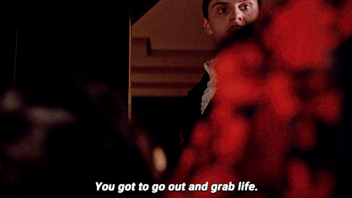 AMERICAN HORROR STORY: HOTEL S05E02 - 'Chutes And Ladders'