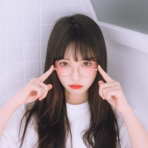 *✲ﾟ* random ulzzang girl, like or reblog if use/save *✲ﾟ