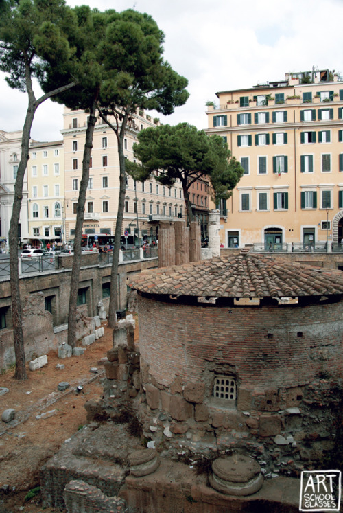 Largo di Torre ArgentinaRome, Italy