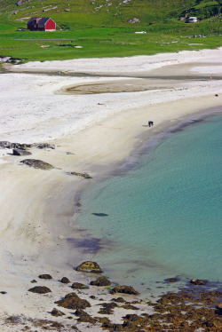 ponderation:  Beach on the westside of lofoten by Reinhard.Pantke  