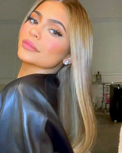 goddesskylie:𝐓𝐡𝐚𝐧𝐤 𝐲𝐨𝐮 𝐟𝐨𝐫 𝟏𝟏𝐤 𝐅𝐨𝐥𝐥𝐨𝐰𝐞𝐫𝐬.