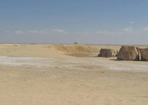 Dune migration on TatooineIn 1997 in the Tunisian desert, a series of structures were constructed wh