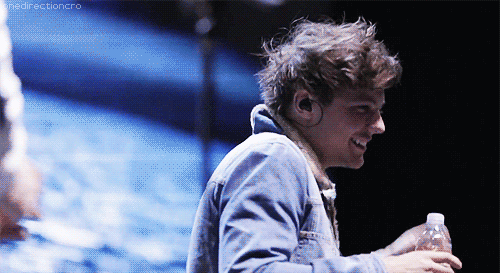 sweather-kitten-lou:  dimpledlxrry:  hxcnarry:  bullshitisreallove:  isthatyoularry: