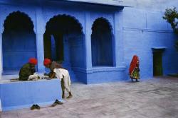 unearthedviews: INDIA. Jodphur. Blue city. 1996. Chess Players–Steve McCurry 