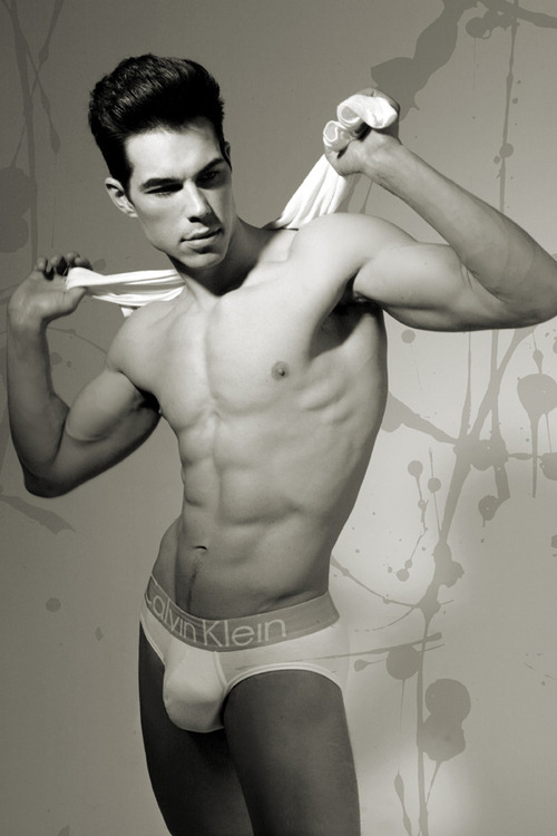 hotmales-n-stuff:  follow Hot Males ‘n Stuff and my more work safe blog Tissy’s Stuff
