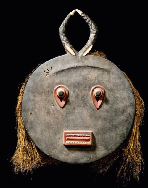 celia-hannes: kple-kple-bla masks from the Baule people of the Ivory Coast  Wood, paint and fiber