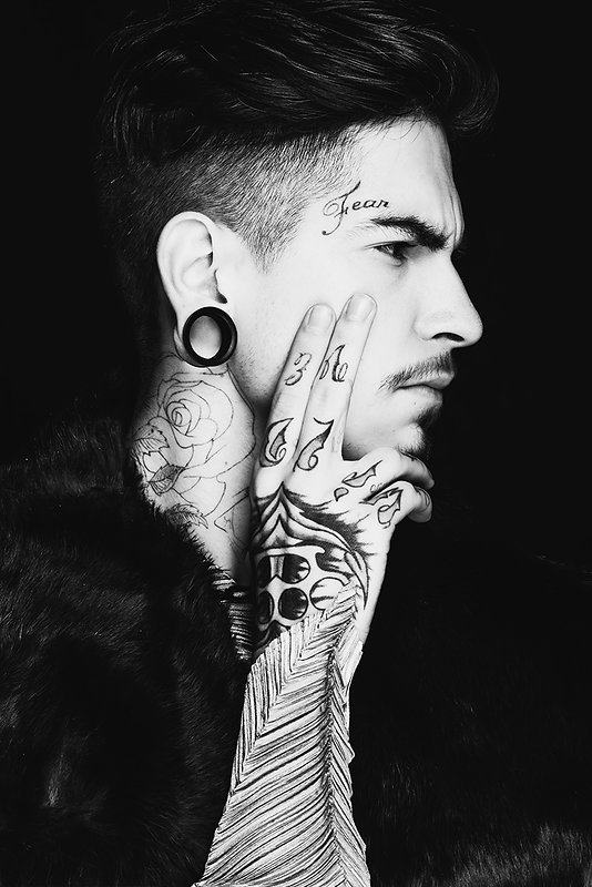 vispreeve:  models: Sébastien Cox 