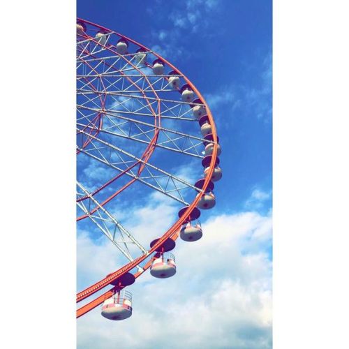 Ferris wheel, Batumi - جورجيا ✈️ . . Snap| AzoozySa #work #georgia #tbilisi #town #downtown #outfito