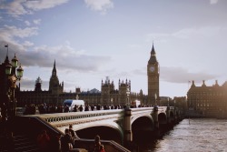  London, Metin Fejzula 