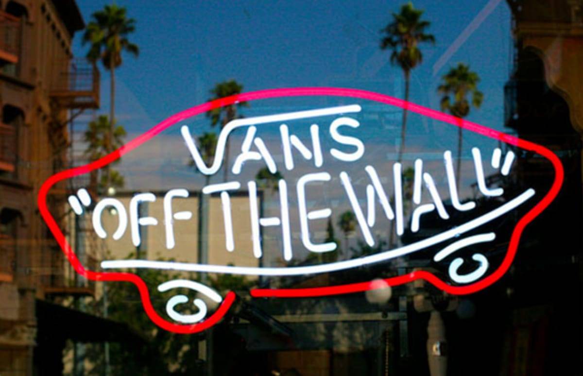 vans neon light