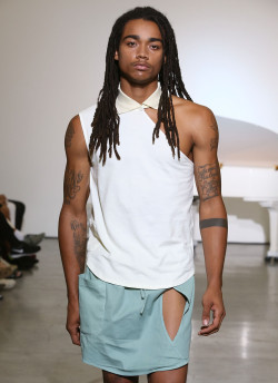 ohthentic:  black-boys:  Cykeem White | Telfar S/S 15  Oh 