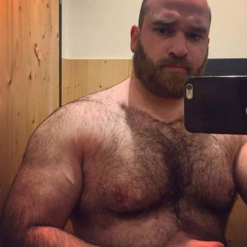 Extremely Hairy Men