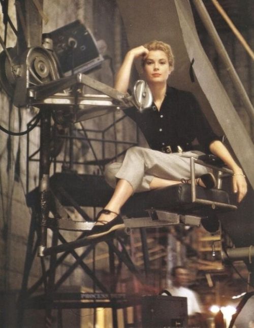Grace Kelly. Read all about her life here: www.classichollywoodcentral.com/profile/grace-kel