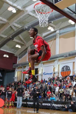 cbssports:  Andrew Wiggins is considered to be the BEST high school player since LeBron. Today, he chose to play ball at Kansas.