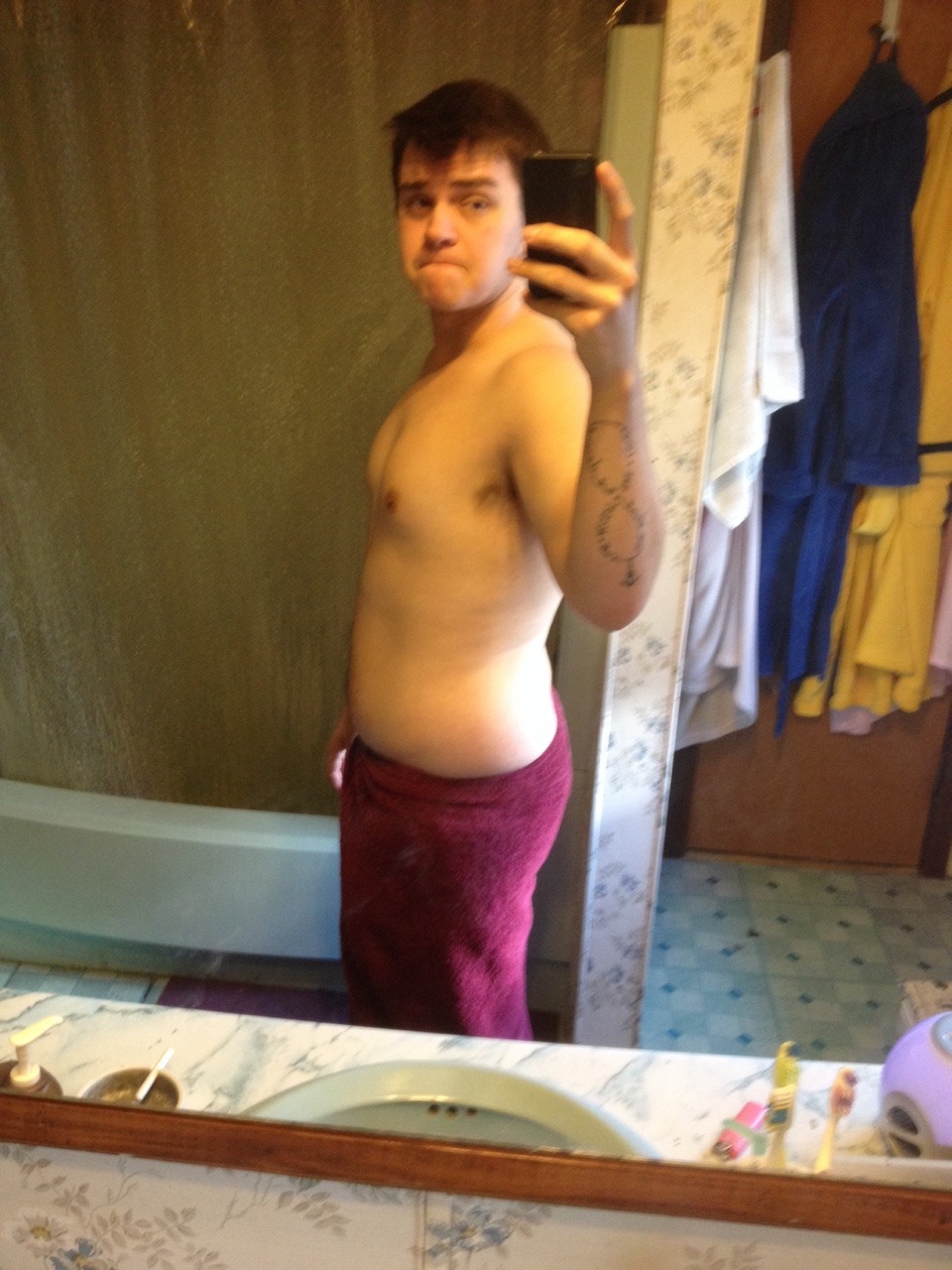 thatoneguy9892:So when I moved back home I was 210, and now I’m at 192! Slowly