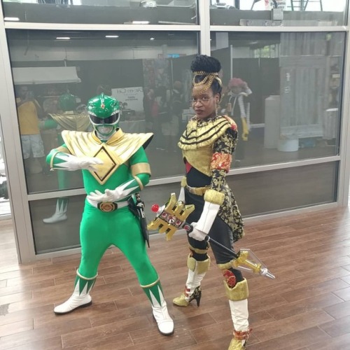 @mighty_morphin_power_priestess and @newyorkssixthranger Cosplaying as the Black and Green Rangers #