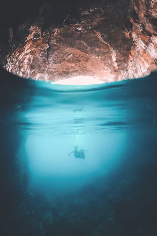 lsleofskye:  Untitled | robstrok