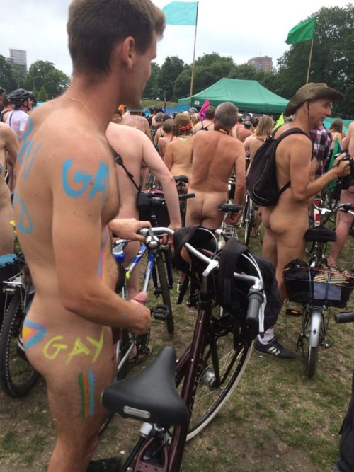 londonnakedbikeride:  4 of 4. 