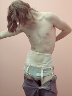 androgynousgenderblog: Boudewijn van Daalen