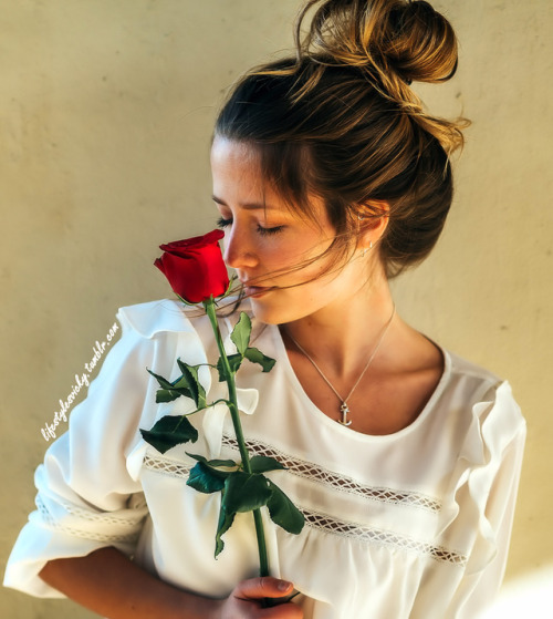 lifestylesvicky:  Meline  Happy Valentine’s day !!🌹I wish you LOTS OF LOVE ❤️  