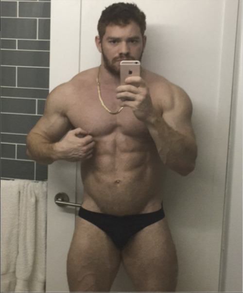 schnuckbear:  ALLAN KUSTANOVICHSEXY GINGER ! ! !https://www.instagram.com/allanrk/?hl=enSPLOOSH ! ! !  💦💦💦