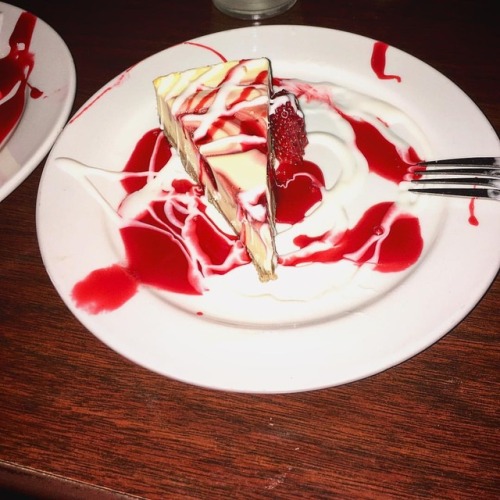 Strawberry Cheesecake at @jamesjoyceybor. Delicious! . . . . . . #jamesjoyceirishpub #cheesecake #s