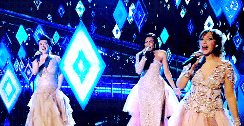 kpfun: Idina Menzel, Aurora, along with nine other international voices of Frozen 2’s Elsa fro kpfun: Idina Menzel, Aurora, along with nine other international voices of Frozen 2’s Elsa fro