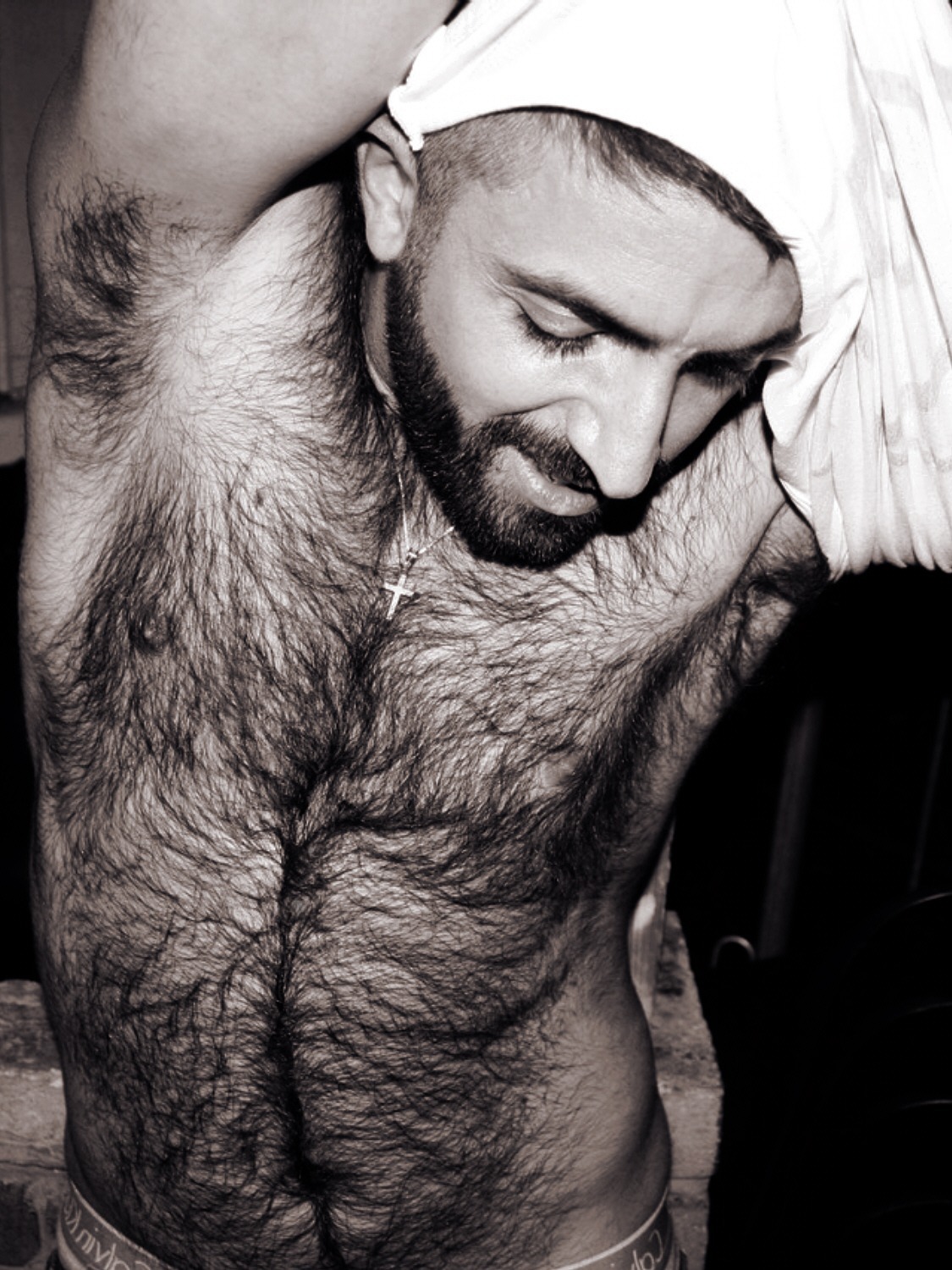 hair-men-bb:  ** follow hair-men-bb +10.000 pics:send your pictures Bear, Creampie,