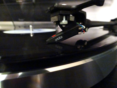 schdaude:  ORTOFON: STAR OF 33 TO 45 bester Plattenritzer ever! Welcome back in my Throens TD 318 MkII 