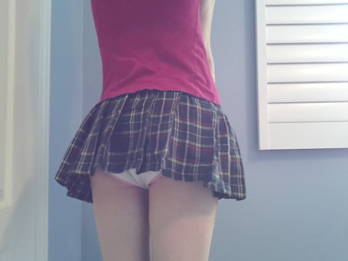 Porn Pics sissy-scarlet:  this new skirt is so short