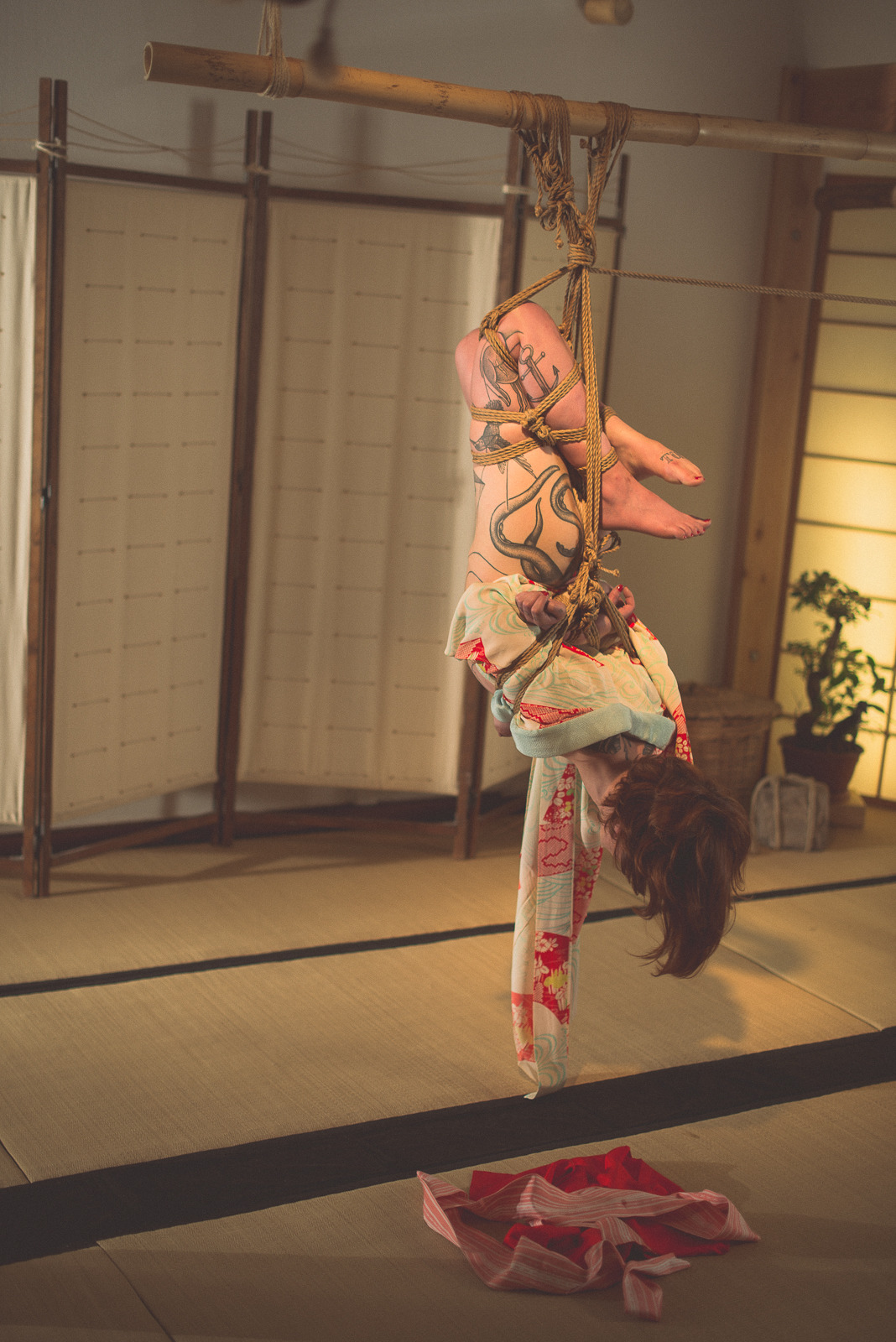 dirtyvonp:  Satsuei Kai with Akira Naka and GorgoneStudio : Place des CordesPics