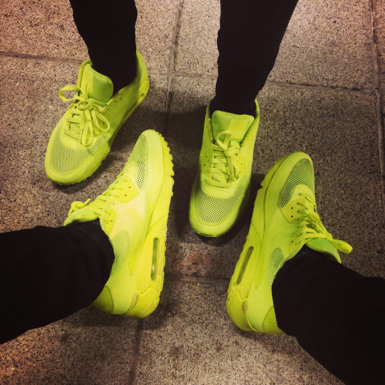 dopegyaaal:  iplayydirtyy:  xo  http://dopegyaaal.tumblr.com