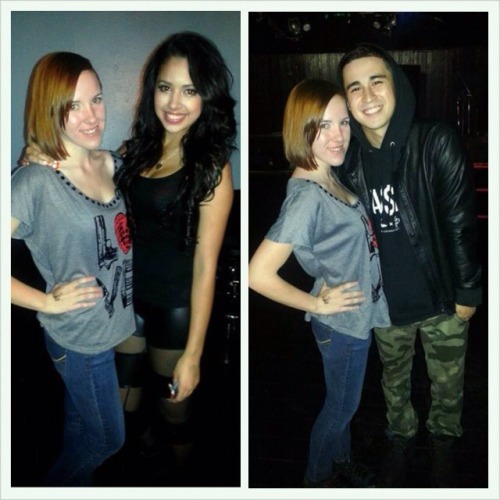villegas-news:  Oct. 26: The Boardwalk. Jasmine with fans.