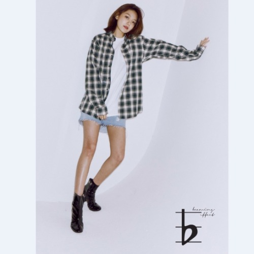 Girls’ Generation Sooyoung fashion from beaming effect