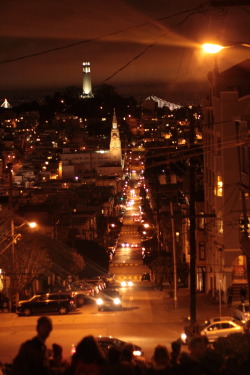 madnessbymercedes:  SF- Flask Mob - Photo by Mercedes - Camera : Canon T2I Flask Mob Video : http://vimeo.com/86864196