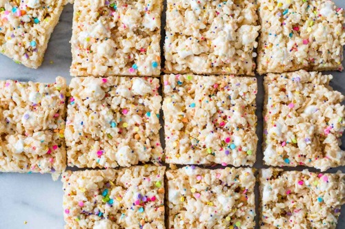 sweetoothgirl:    The Best Rice Krispie Treats Recipe