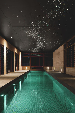 modernambition:   Beautiful Indoor Pool | Instagram  