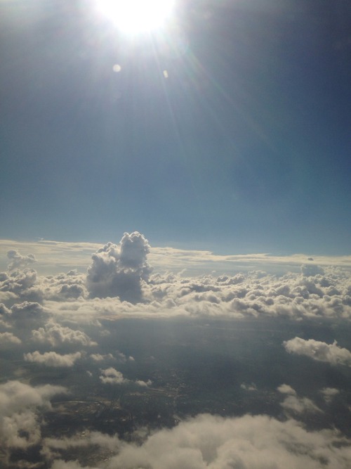 attentionsailor:  I thought these pictures of my flight home to Boston were pretty cool so enjoy