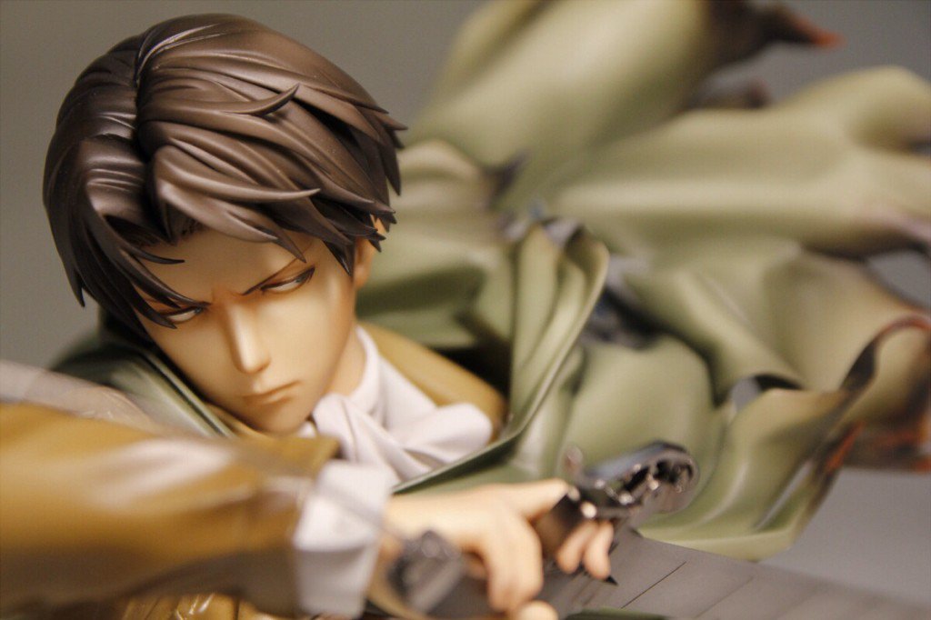 Sculptor-in-training massiuven&rsquo;s incredible renditions of Levi  &hellip;TAKE